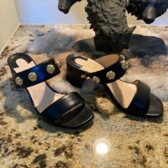 Louboutin Simple Bille Black Heels - Picture 4 of 6